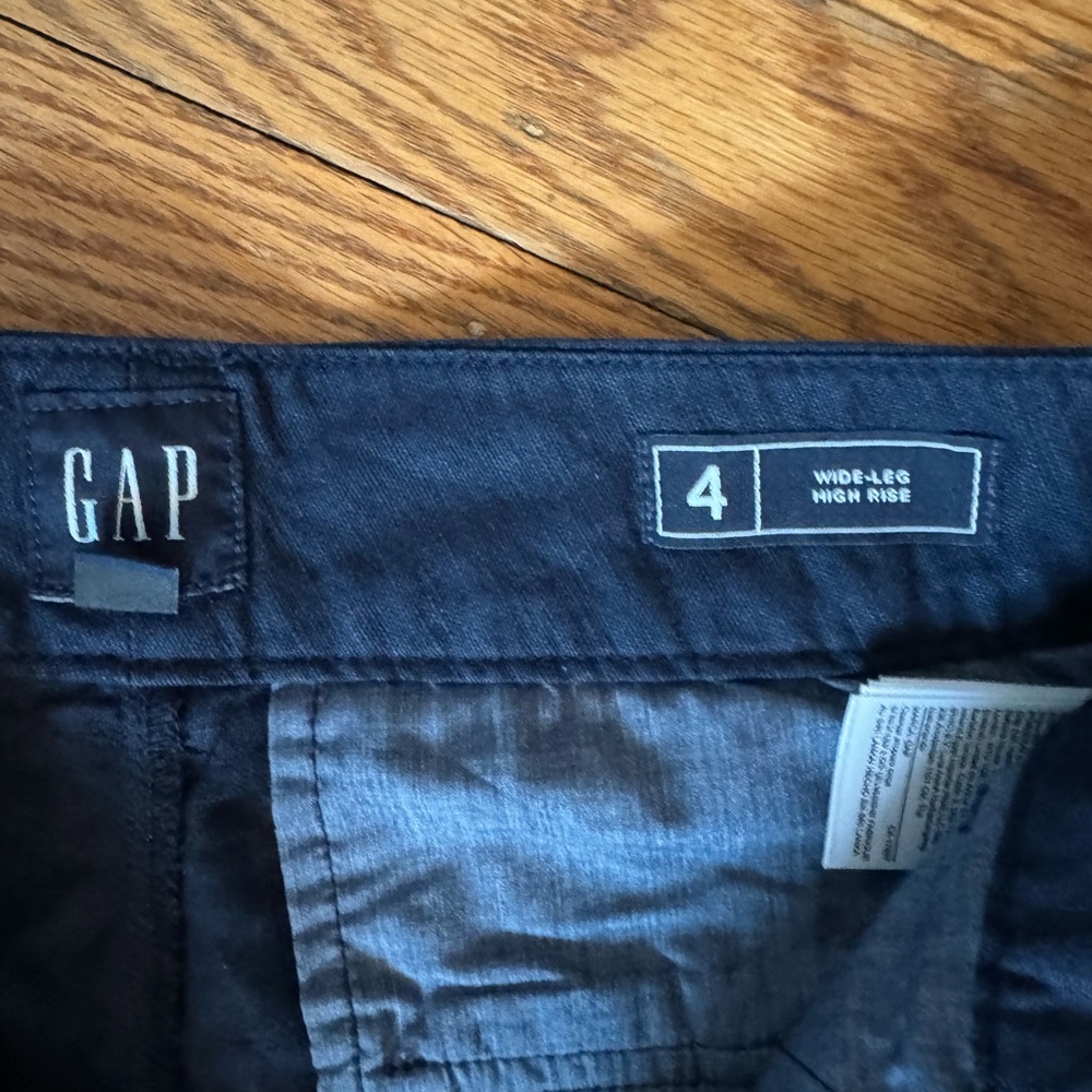 Gap Wide Leg Chinos size 4